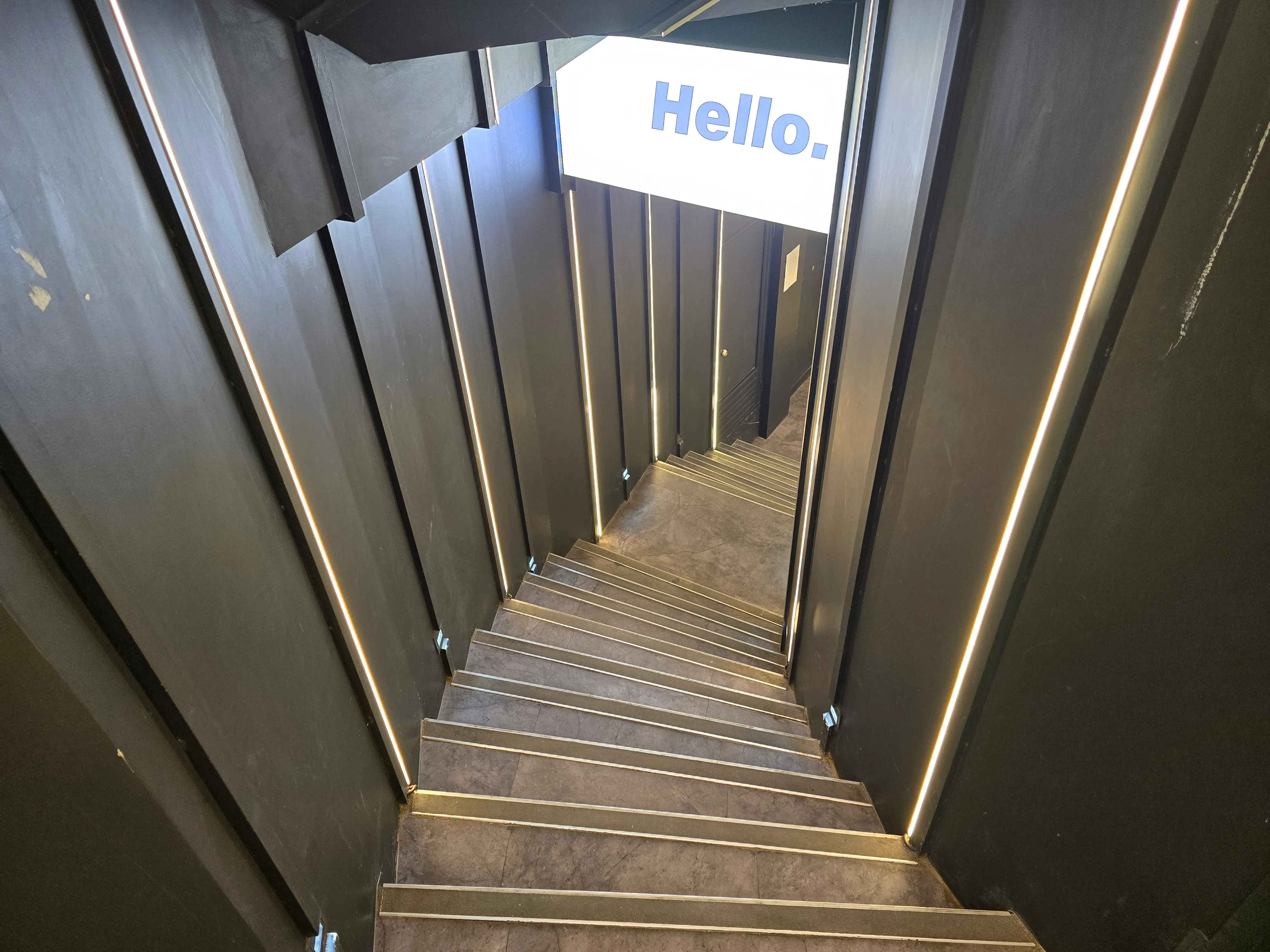 우상단 방향 화살표